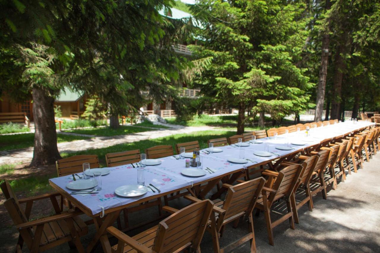 Hotel Fusha E Gjese Valbone Exteriér fotografie